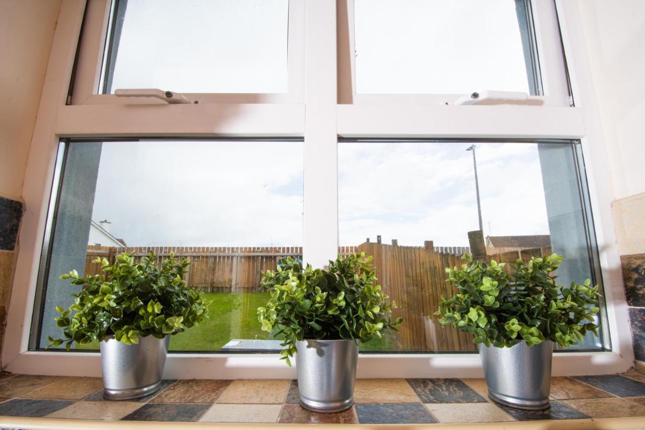 Beautiful Three Bedroom Home In Bundoran Buitenkant foto